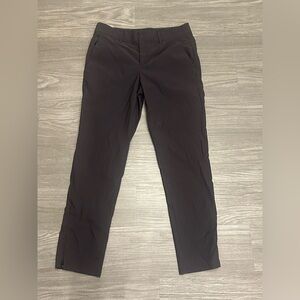 The North Face Woman Black Nylon Pants Size 6